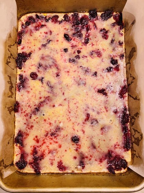 Cranberry Lemon Bars Recipe, Lemon Cranberry Bars, Cranberry Lemon Bars, Lemon Cranberry, Cranberry Bars, Blondie Bar, Lemon Bars Recipe, Shortbread Bars, Tiny Treats