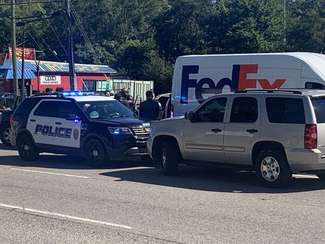 Fedex Car Broke Down, Fedex Truck Accident Proof, Fedex Car Got Accident, Fedex Accident, Fedex Proof, Fedex Accident Proof, Fedex Truck, Elon Musk Spacex, Police Radio