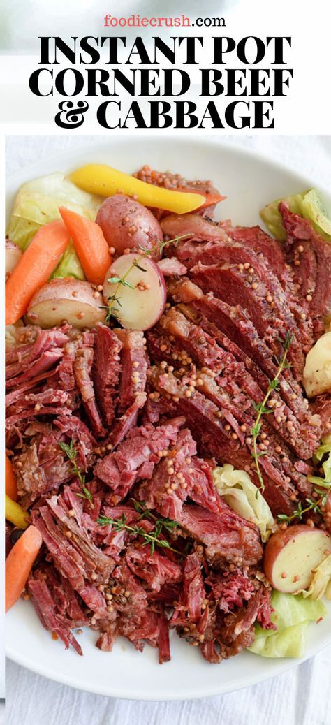 Pressure Cooker Corned Beef, Instant Pot Corned Beef, Crock Pot Corned Beef, Crock Pot Corn, Cooking Corned Beef, Beef Cabbage, Corn Beef, Cabbage And Potatoes, Corned Beef And Cabbage