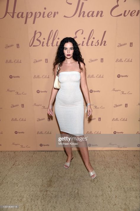 Sabrina Claudio, Hi Fashion, Queen Hair, My Flower, Style Icon, Peplum Dress, Strapless Dress, Curly Hair Styles, Media