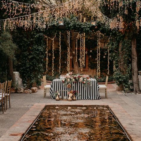 EternaPrometida|Weddingplanner on Instagram: “Pros y contras de las BODAS DE NOCHE ✨ Hace unos días os contaba eso: pos y contras de las bodas de día. Hoy no ma centramos en las…” Wedding Deco, Porch Swing, Railroad Tracks, Outdoor Decor, Weddings, Instagram