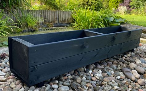 Planter Boxes Flowers, Large Wooden Planters, Planter Trellis, Planter Garden, Diy Planter Box, Trough Planters, Wooden Planter, Rectangular Planters, Country Decorating