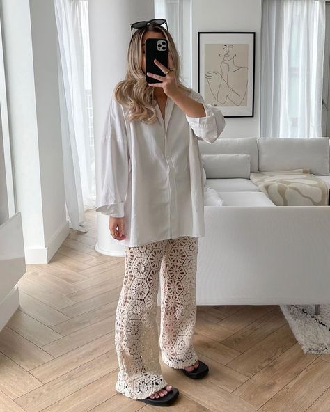 Crochet Pants Outfit, Oversized Pants Outfit, Black Crochet Pants, Sheer Outfits, Surgery Aesthetic, Trending 2024, Crochet Pants, Aesthetic Outfit Ideas, Outfits 2023