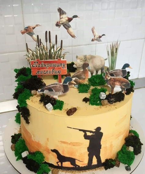 Hunting Cakes For Boys, Hunting Cake, Birthday Cake For Husband, Hunting Themes, Sofia Party, Cake For Husband, Surprise Party, Layer Cake, Themed Cakes