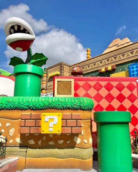 This past September I travelled to California for our Agent Education Program and had the opportunity to experience Universal Studios Hollywood. One of the many highlights was Super Mario World, which puts you directly into the action as if you were in the video game yourself. If you are ready to “Level Up” your experiences here is what you will find: 🏎️ Mario Kart: Bowser's Challenge: Speed through iconic Mario Kart tracks with augmented reality goggles in Bowser's Castle. It's an epic 4D... Bowser's Castle, Bowser Castle, Mario Decor, Super Mario World, Universal Studios Hollywood, Mario Kart, Augmented Reality, Super Mario, Level Up