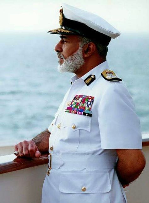 HM Sultan Qaboos, Oman Qaboos Bin Said, Sultan Oman, Oman National Day, Arabian Knights, Sultan Qaboos, Black Lives Matter Art, Sultanate Of Oman, Naval Force, Royal Weddings