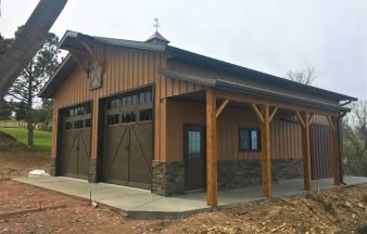 Pole Building Garage, Garage Building Plans, Pole Barn Shop, Metal Pole Barns, Building A Carport, Pole Barn Designs, Metal Garage Buildings, Barn Remodel, Metal Shop Building