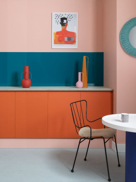 Pantone Colour of the Year 2024 Peach Fuzz kitchen tone and alusplash totally teal kitchen splashback Peach Fuzz Interior Design, Colour Trends 2024 Interior, 2024 Color Trends Home Interior, Interior Trends 2024, Interior Design Trends 2024, 2024 Colour Trends, Colour Trends 2024, Bus Colour, Deco 2023