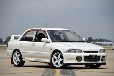 1994 Mitsubishi Lancer Evolution GSR-II Gr Corolla, Lancer Gsr, Mitsubishi Cars, Jdm Wallpaper, Lancer Evo, Nissan Skyline Gt, New Toyota, Mitsubishi Evo, Mitsubishi Motors