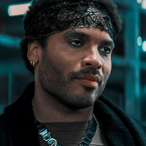 Cinna From Hunger Games, The Hunger Games Cinna, Cinna Hunger Games Aesthetic, Cinna The Hunger Games, Hunger Games Pfp, Hunger Games Icons, Men Faceclaims, Cinna Hunger Games, Hunger Games Makeup