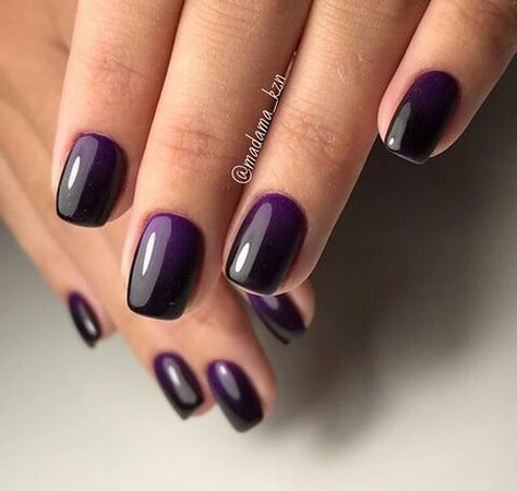 Black And Purple Nails, Burgundy Acrylic Nails, Dark Purple Nails, Purple Glitter Nails, Eye Nail Art, Purple Nail Art, Gothic Nails, Nail Shimmer, Chic Nails