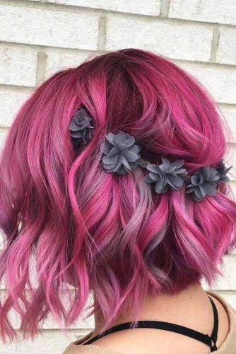 Cute Short Hairstyles For Valentines Day ★ See more: https://glaminati.com/cute-short-hairstyles-valentines-day/ 2019 Hairstyles, Hair Colour Design, Hairstyles Pictures, Dyed Red Hair, Cute Hairstyles For Short Hair, Cool Hair Color, Grunge Hair, Shoulder Length Hair, Crazy Hair