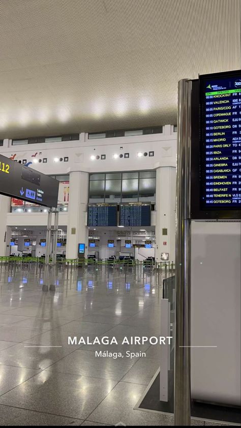 Spain Airport Snapchat, Malaga Spain Aesthetic, Spain Airport, Ibiza Fr, Glamping Weddings, Cute Photo Poses, Spain Aesthetic, Malaga Airport, Airport Pictures