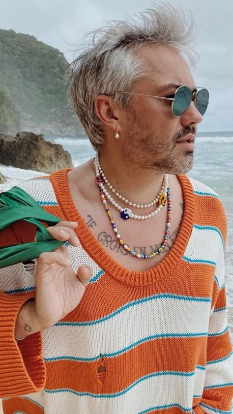 Mens Ootd, Accessories Idea, Necklaces Men, Boho Men, Italian Men, Ootd Men, Summer Necklace, Men Summer, Men Jewelry