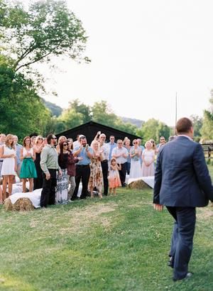 How They Tricked Their Guests and Planned the Coolest Surprise Wedding How To Throw A Surprise Wedding, Lowkey Wedding Reception, Surprise Wedding Ceremony, Surprise Wedding Ideas, Wedding Reveal, Wedding Ceremony Seating, Cheap Backyard, Surprise Wedding, Wedding Fun