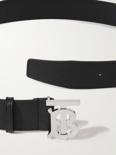 Burberry's belt buckles with the label's recently developed monogram, which pays tribute to the founder's initials. It's made from leather that's grained to better counter creasing with multiple wears. Belt For Men, Burberry Belt, Burberry Accessories, Suede Belt, Faux Leather Belts, Burberry Men, Leather Belts, Mr Porter, Mens Belts