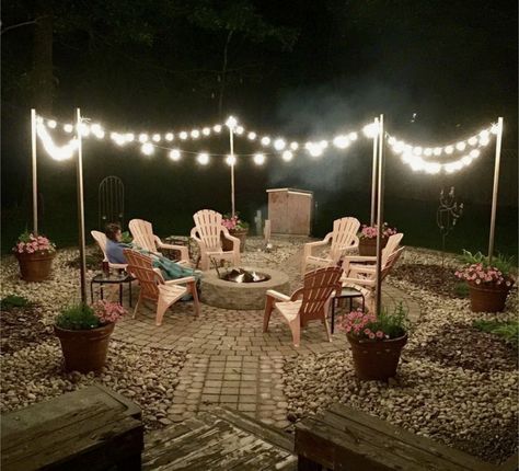 Backyard Decoration Ideas, Backyard Patio Ideas, Used Outdoor Furniture, Rustic Patio, Gravel Patio, Fountains Backyard, Cozy Backyard, Wood Pergola, Cozy Patio