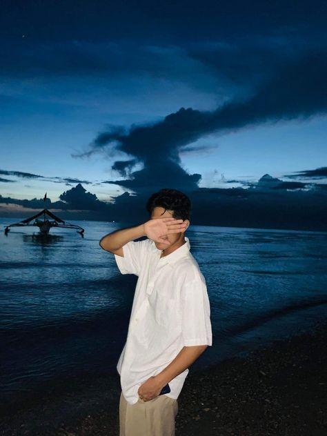 Mens Beach Photoshoot Ideas, Guy Beach Poses, Beach Photoshoot Man, Beach Poses By Yourself Men, Men Pose Beach, Beach Photo Poses Men, Beach Posing Ideas Men, Aesthetic Beach Photos Men, Beach Photoshoot For Men