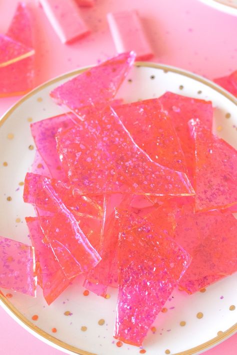 Bubble Gum Rock Candy - Club Crafted Rock Candy Recipe, Gum Flavors, Bubble Gum Flavor, Gluten Free Candy, Candy Club, Mode Rose, Candy Recipe, Party Rock, Homemade Candies