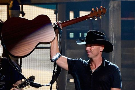 The Boot on Twitter: "Yup, @KennyChesney TOTALLY deserved this award: https://t.co/f7TrhEgBuT #TheBigRevival https://t.co/dPQmL4Fv8G" Honey Pie, Kenny Chesney, Love My Man, Blue Chair, Country Boys, No 5, Getty Images, Honey, The Past