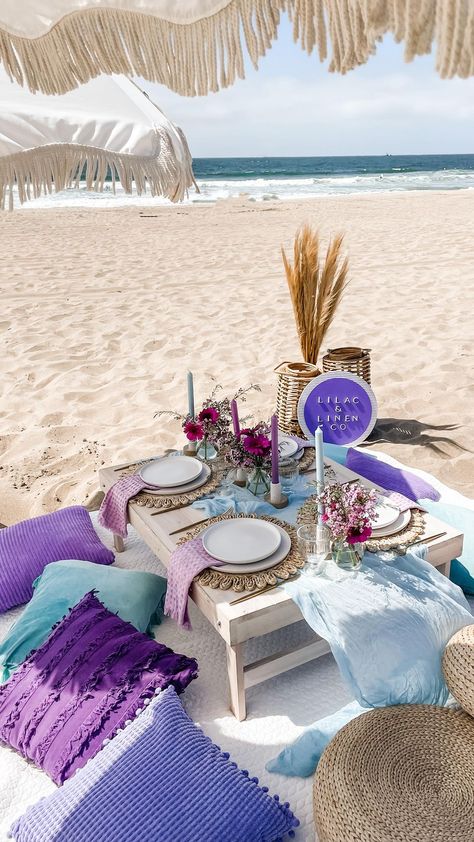 Start A Picnic Business, Beach Picnic Setup, Picnic Business, Ocean Backdrop, Picnic Setup, Picnic Theme, Backyard Picnic, Picnic Ideas, Sophisticated Decor