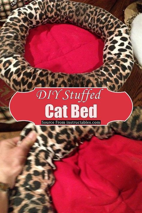 No Sew Cat Bed, Sewn Cat Bed, How To Make A Cat Bed Diy, Sew A Cat Bed, Fleece Cat Bed Diy, Diy Cat Bed Sewing Pattern, Diy Pet Bed Kitty, Kitten Beds Diy Ideas, Diy Cat Beds Ideas