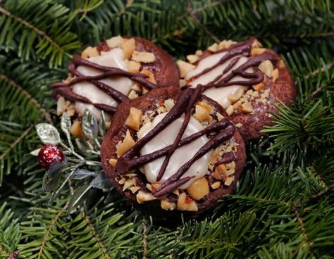 itemprop Nut Goodie, Cookie Contest, Sweet Foods, Cherry Cookies, Cookie Party, Christmas Sweets, Holiday Cookie, 2024 Christmas, Christmas Cooking