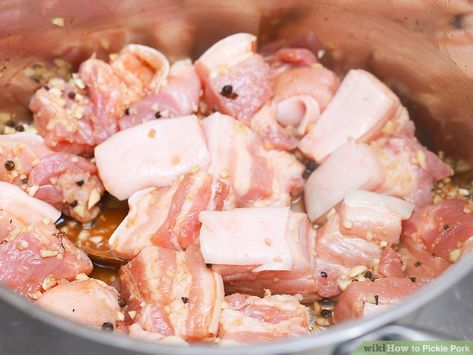 Pickled Pork Hocks Recipe, Pickle Pork Recipe, Pickled Pork, Pickled Meat, Ham Hock Recipes, Pickled Recipes, Pork Hock, Salt Pork, Winter Dishes