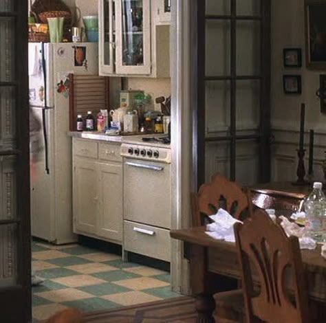 Furniture, Room, Property, Building, Interior design, Floor, Home, Table, Cabinetry, Door, Meg Ryan Youve Got Mail Apartment, Meg Ryan Apartment, Youve Got Mail Interior, Meg Ryan’s Apartment In You’ve Got Mail, 20 Something Apartment, Meg Ryan Aesthetic, Nora Ephron Interiors, You Got Mail, Movie Apartments