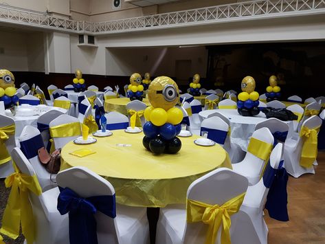 Minion Birthday Party Centerpieces, Minions Centerpiece Ideas, Diy Minion Centerpieces Ideas, Minions Table Centerpieces, Minion Theme Decoration, Minions Table Decoration Ideas, Minion Centerpieces, Minions Birthday Party Decorations, Minion Table Favors