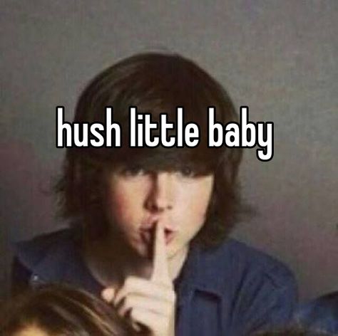 Twd Whispers, Twd Funny, Twd Memes, Apocalypse Aesthetic, Chandler Riggs, Carl Grimes, Girl Boss Quotes, Boss Quotes, Girl Blog