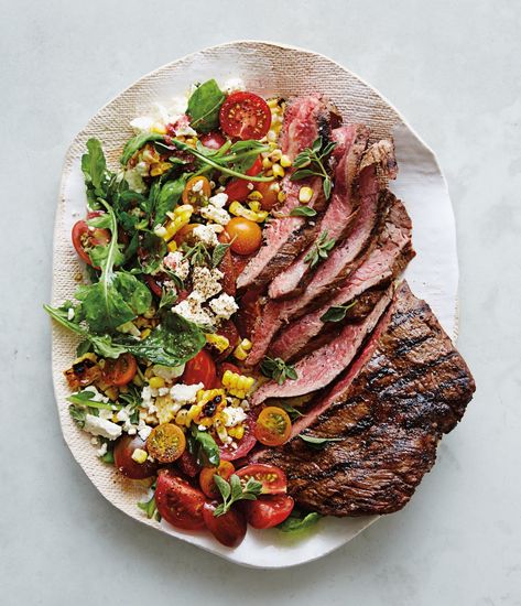 Marinated Steak with Corn, Arugula and Tomato Salad Williams Sonoma Recipes, Recipes Christmas Dinner, Entree Salads, Salad Lovers, Simple Dinners, Marinated Steak, Steak Salad, Recipes Christmas, Brown Cow