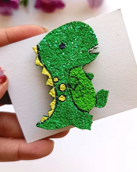 Dino 🦖 clip Dinousor, hair bows, hair clips, hair accessories, dino , girls hair accessories, girls fashion #dino #dinosaur #hairclip #hairaccessories #hairbow #cute #smallbusiness #viralpost Bows Hair, Viral Post, Girls Hair Accessories, Girls Hair, Girls Fashion, Girl Hairstyles, Hair Bows, Hair Clips, Girl Fashion