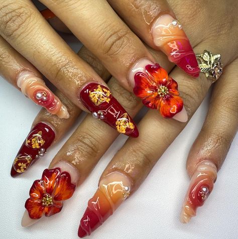 🧡✨it’s giving KALI ✨🧡 did i mention it’s a FREESTYLE😋💋 #nails #nailinspo #nailideas #nailart #explorepage #nailsofinstagram… | Instagram Barca Nails, Sliver Nails, Extra Nails, Freestyle Nails, Orchid Nails, Oval Nails Designs, Fantasy Nails, Hard Nails, Blush Nails