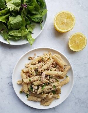 Pasta With Tuna, Gain Energy, Tuna Salad Pasta, Tuna Pasta, Green Side, Healthy Salad, Side Salad, Tasty Recipes, Healthy Salads