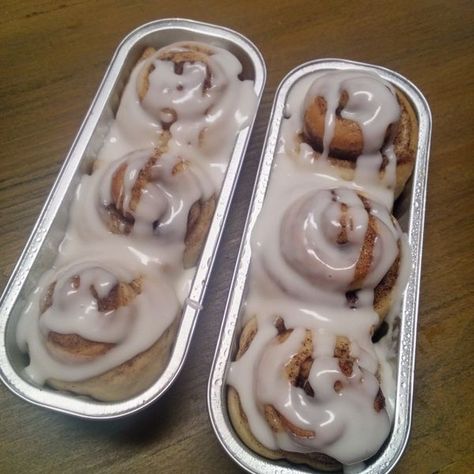 Mini Loaf Pan Recipes Breakfast, Mini Loaf Pan Cakes Recipes, Mini Loaf Cakes Ideas, Porch Bakery, Mini Loaf Pan Cakes, Loaf Ideas, Mini Loaf Pan Recipes, Loaf Pan Desserts, Mini Loafs