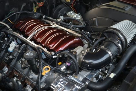 If you're an automobile enthusiast, make your own cold-air intake system for your car instead of buying and installing a new one. Limo Driver, Hell On Wheels, Engine Control Unit, Driving Lessons, Cold Air Intake, Automobile Industry, Quick Guide, Cold Air, Training Programs