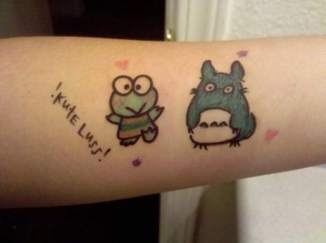 Drew keroppi  <3! Kute Luss! Keroppi Tattoo, Frog Pictures, Tattoo Inspo, Print Tattoos, Frogs, Paw Print Tattoo, Paw Print, Tattoos