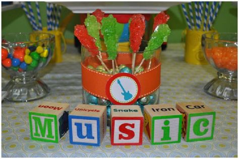 Musical Birthday Party, Music Birthday Party, Music Theme Birthday, Music Themed Parties, Birthday Party Desserts, Music Birthday, Daisy Design, Childrens Birthday Party, Music Party