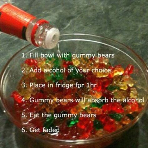 Vodka Gummy Bears, Fun Drinking Games, Drinking Games For Parties, Party Drinks Alcohol, Yummy Alcoholic Drinks, Liquor Drinks, Boozy Drinks, Shot Recipes, Think Food