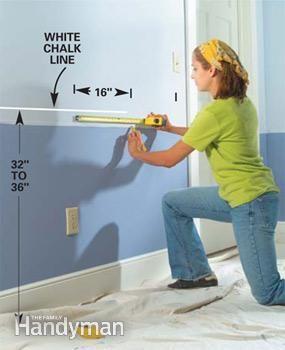 Two Tone Walls, Trim Carpentry, Chair Rail Molding, Dream Desk, Astuces Diy, Arm Chair Table, Chair Rail, Living Room Remodel, Room Remodeling