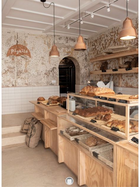 Bread Store Design, Japanese Bakery Shop, Bread Boutique, Bread Store, Bakery Shop Interior, Japanese Bakery, Rustic Bakery, Bread Display, Patisserie Design