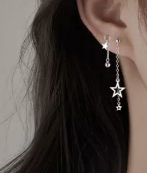 Cool Ear Piercings, Pretty Ear Piercings, Edgy Jewelry, Jewelry Accessories Ideas, Jewelry Lookbook, Fancy Jewelry, Girly Jewelry, Jewelry Inspo, Dream Jewelry