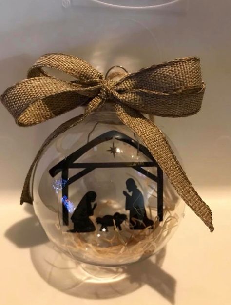 Silouette Cameo, Christmas Shadow Boxes, Christmas Decals, Christmas Idea, Christmas Jars, O Holy Night, Holy Night, Nativity Scene, Shadow Boxes