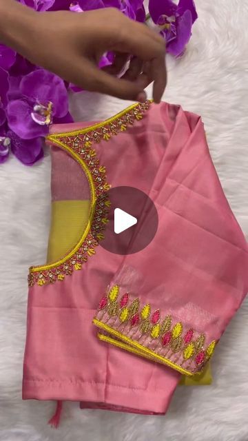 Pink Blouse Designs For Saree Pattu, Pink Blouse Embroidery Designs, Pink Aari Work Blouse Designs, Ghagra Blouse Designs, Ghagra Design, Pink Blouse Design, Gold Blouse Designs, Pink Sarees, Kanchi Pattu Sarees