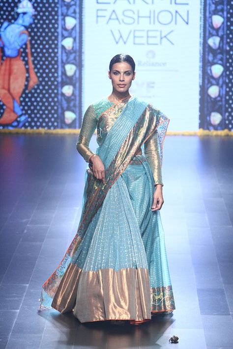 Gaurang Shah Lehenga, Gaurang Shah Sarees, Lehenga Saree Designs, Gaurang Shah, Best Lehenga, Lehenga Inspiration, Fashion Week Winter, Lehenga Saree Design, Saree Draping Styles