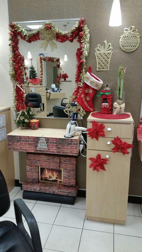 Salon Station Decorating for Christmas Hair Salon Christmas Decorations, Christmas Decor Ideas For Hair Salon, Salon Station Christmas Decorations, Hair Salon Christmas Decor Ideas, Salon Holiday Decor, Salon Christmas Decorations, Hair Salon Christmas Decor, Salon Station Decor, Hair Salon Christmas