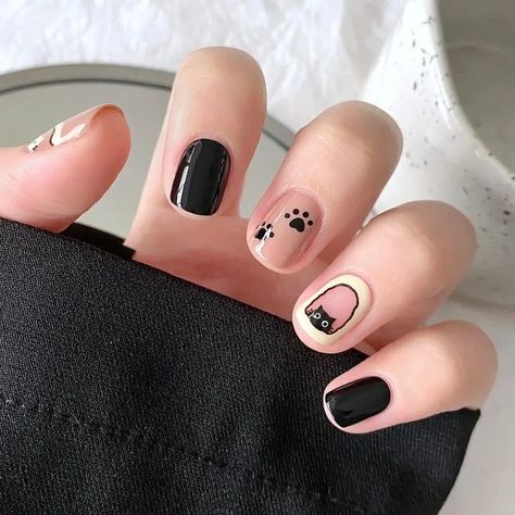 Nails Glossy, Press On Nails Short, Winter Nails Acrylic, Fake Nails With Glue, Stick On Nails, Cute Puppy, Nail Art Hacks, Nails Short, False Nail