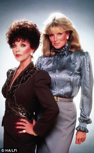 Joan, who joined Dynasty at the start of the second season, has a slightly different take on the warmth or otherwise of her relationship with Linda during the making of the series Fashion 80s Women, Dynasty Tv Show, Dame Joan Collins, Look 80s, Linda Evans, 80s Women, Grace Elizabeth, Joan Collins, 35th Anniversary