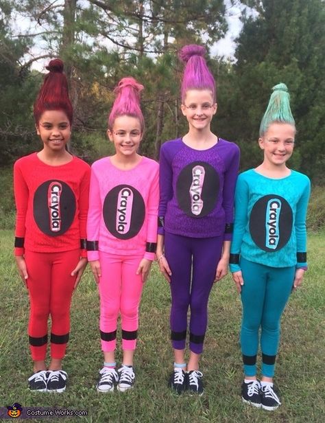 Box of Friends - 2015 Halloween Costume Contest via @costume_works Pink Crayon Costume, Crayons Costume, Book Week Characters, Easy Book Week Costumes, Steve Costume, Book Week Costumes, Crayon Costume, Pink Crayon, 2015 Halloween Costumes